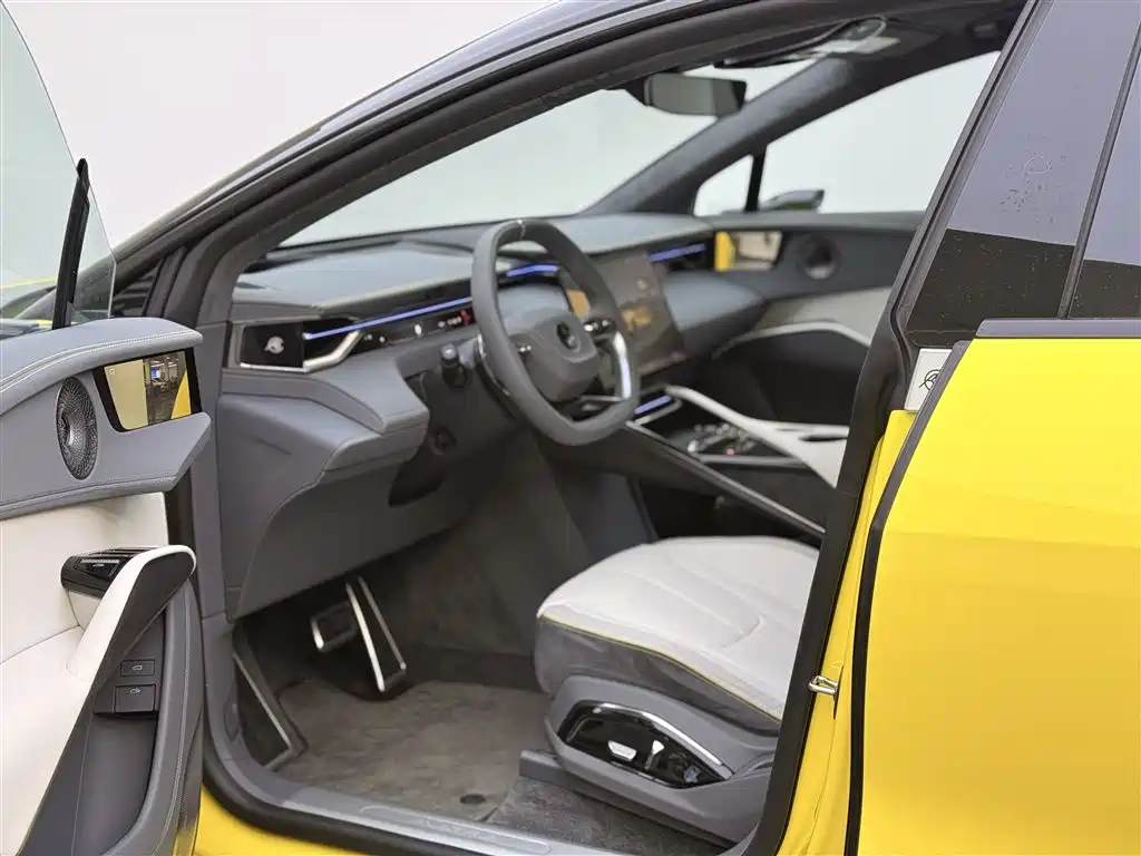 Lotus Sports Car EMEYA 2025 900 Performance Edition 2026 - thumbnail 17