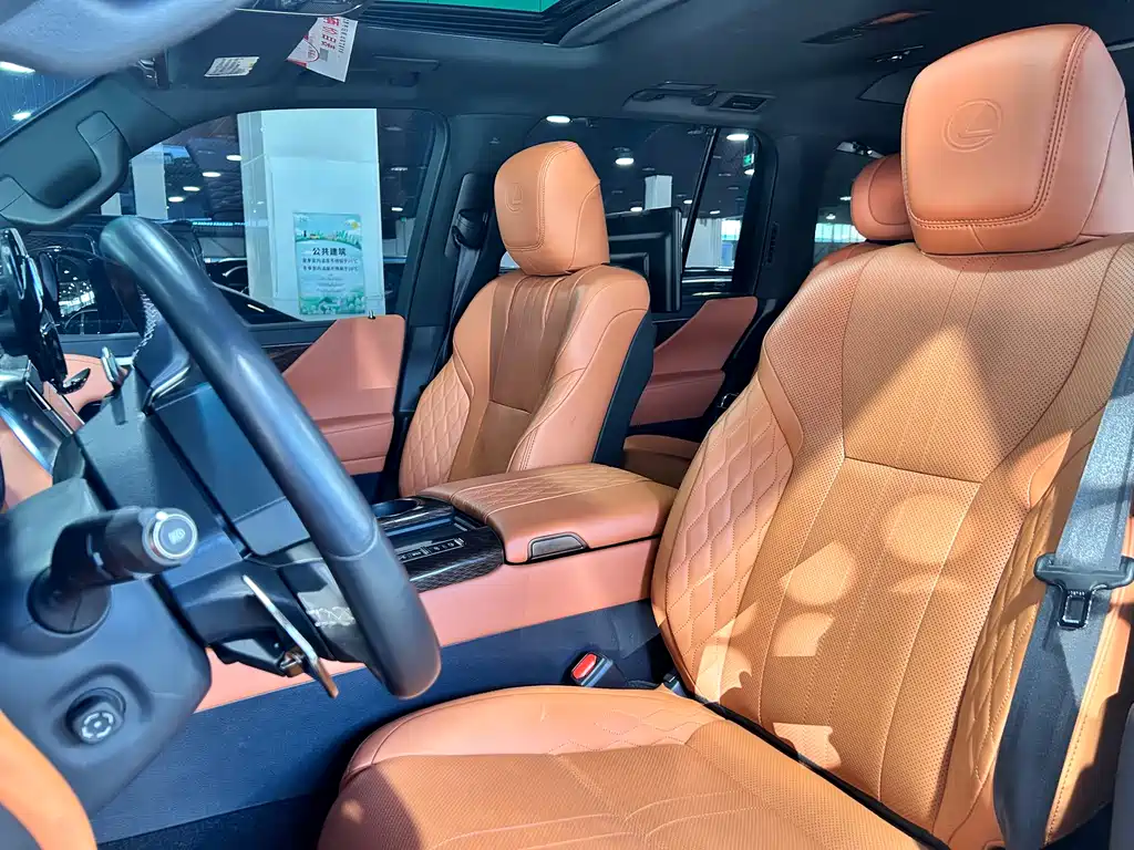 Lexus Lexus LX 2025 700h VIP Edition 2026 - thumbnail 9