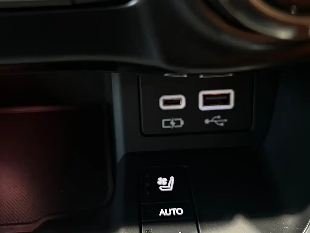 Lexus Lexus LX 2025 700h VIP Edition 2026 - thumbnail 15