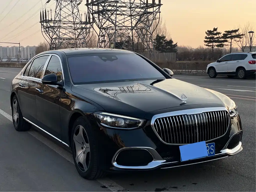 Mercedes-Benz Maybach S-Class 2022 S 480 4MATIC Intelligent Premium Special Edition 2022 - thumbnail 4