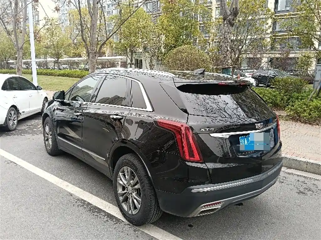 Cadillac Cadillac XT5 2020 Facelift 28T Luxury 2020 - thumbnail 4