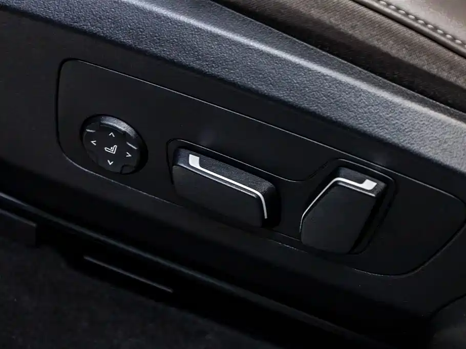 BMW BMW X3 2025 xDrive30L Premium M Sport Night Package 2025 - thumbnail 27