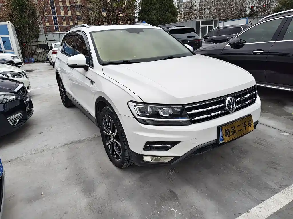 Volkswagen Volkswagen Tiguan L 2019 330TSI Automatic 2WD Smart Luxury Edition China VI 2019 - thumbnail 2