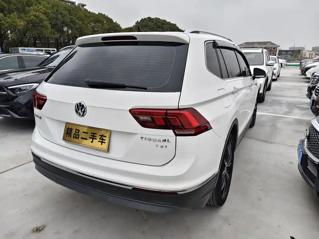 Volkswagen Volkswagen Tiguan L 2019 330TSI Automatic 2WD Smart Luxury Edition China VI 2019 - thumbnail 8