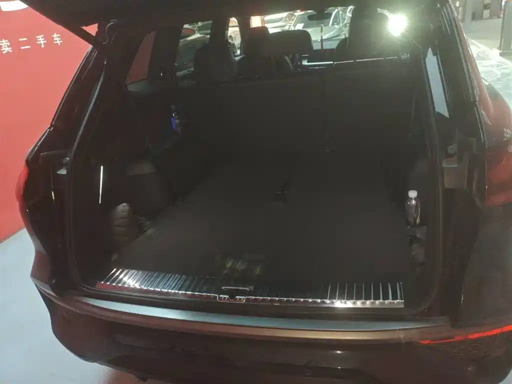 Audi Audi Q6 2023 45 TFSI quattro Zhiyun Edition Yulin Package 2023 - thumbnail 5