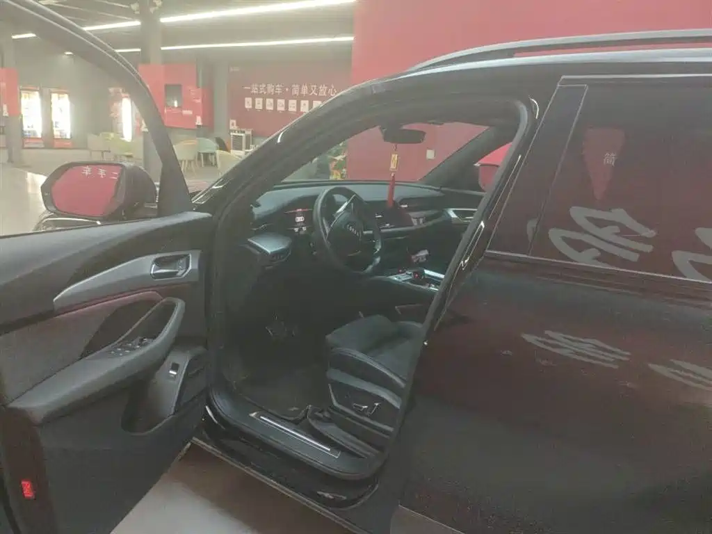 Audi Audi Q6 2023 45 TFSI quattro Zhiyun Edition Yulin Package 2023 - thumbnail 8