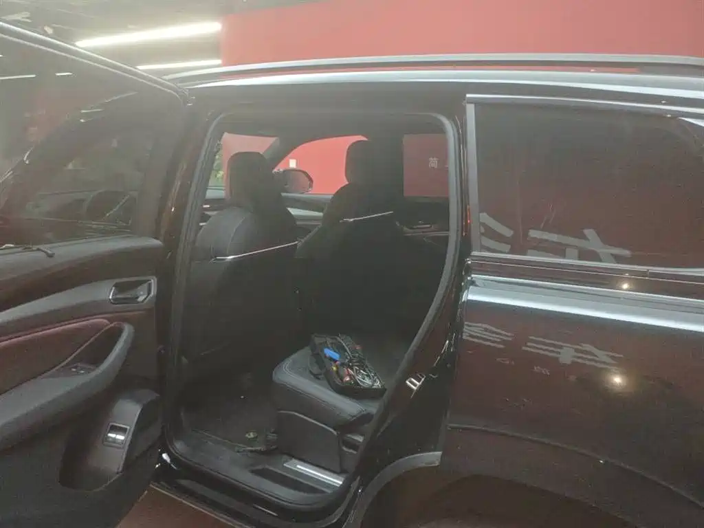 Audi Audi Q6 2023 45 TFSI quattro Zhiyun Edition Yulin Package 2023 - thumbnail 9