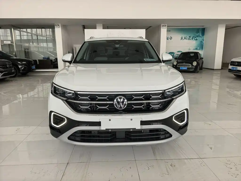Volkswagen Tayron 2023 280TSI 2WD Luxury Plus Advanced Edition 2023 - thumbnail 2