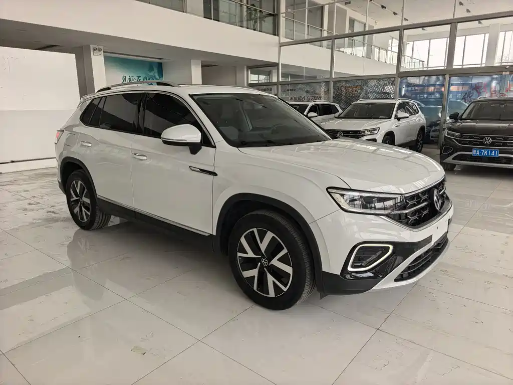 Volkswagen Tayron 2023 280TSI 2WD Luxury Plus Advanced Edition 2023 - thumbnail 3