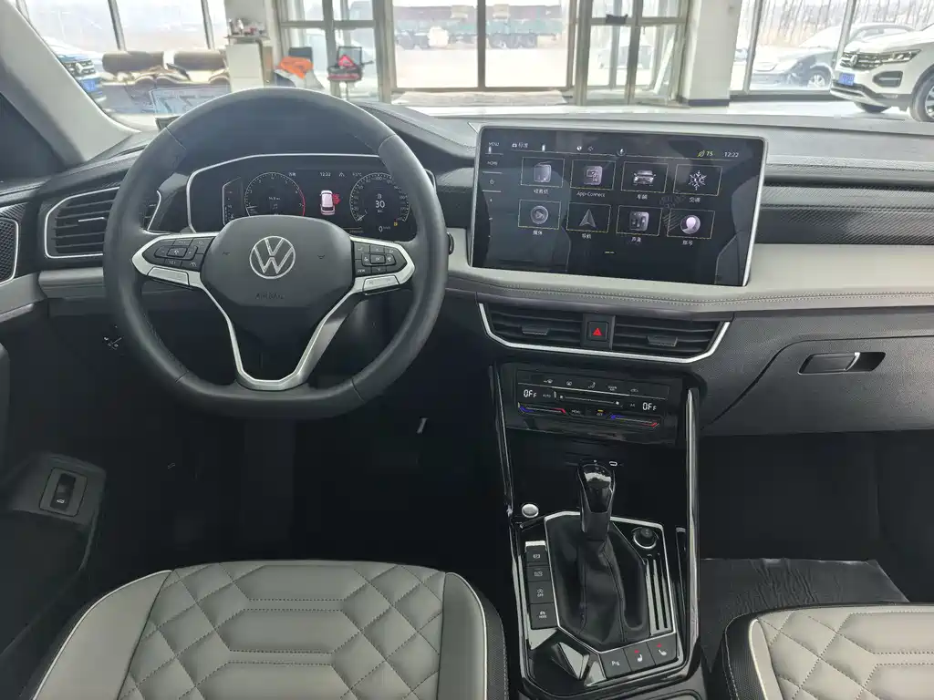 Volkswagen Tayron 2023 280TSI 2WD Luxury Plus Advanced Edition 2023 - thumbnail 10