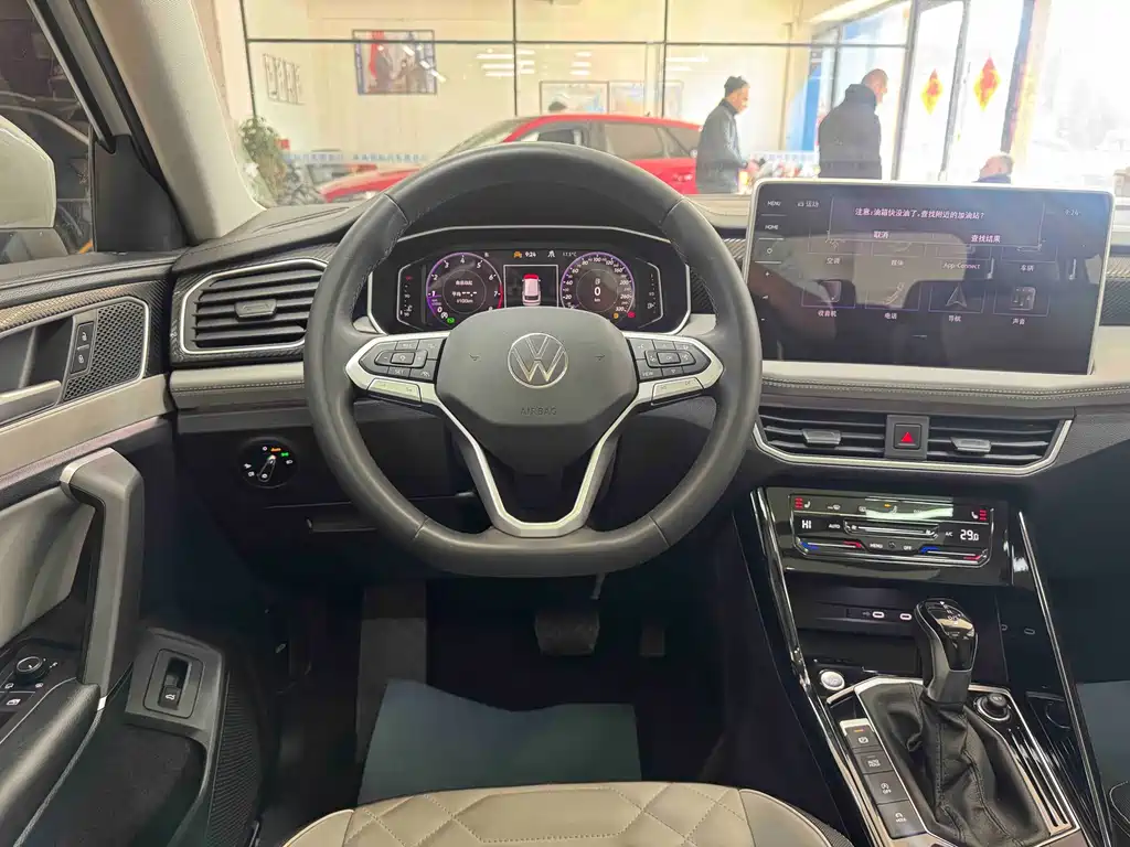 Volkswagen Tayron 2023 280TSI 2WD Luxury Plus Advanced Edition 2022 - thumbnail 16