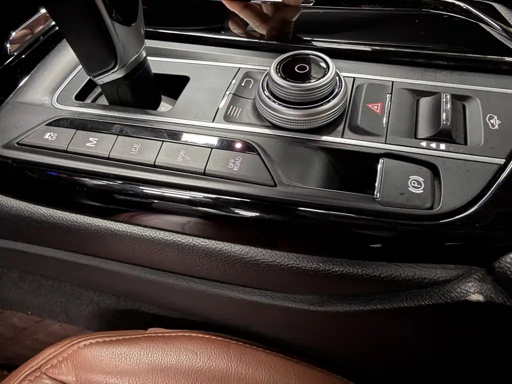 Maserati Maserati Levante 2016 3.0T Standard 2017 - thumbnail 8