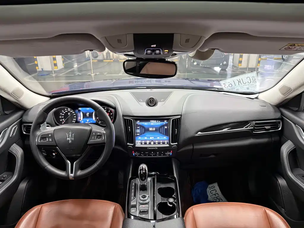 Maserati Maserati Levante 2016 3.0T Standard 2017 - thumbnail 11