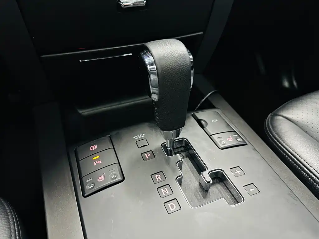 Kia Borrego 2015 3.8L Luxury Edition China V 2015 - thumbnail 16