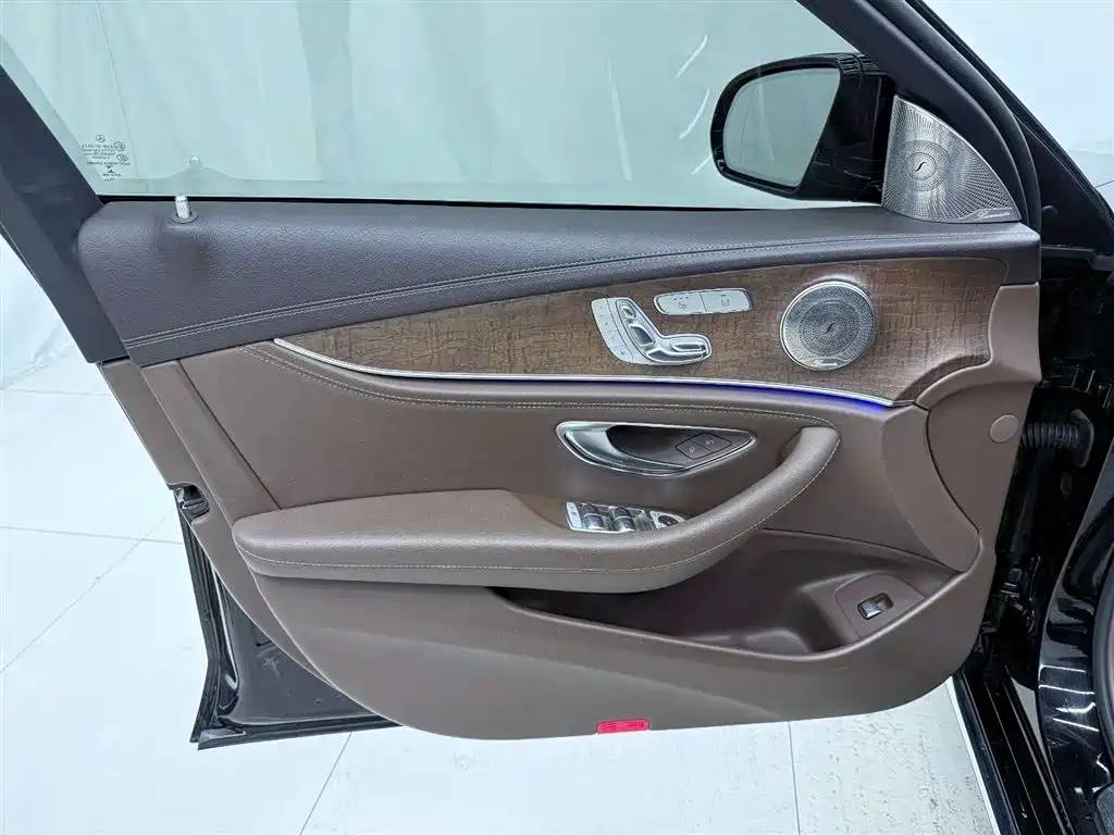 Mercedes-Benz Mercedes-Benz E-Class 2016 E 300 L Luxury 2016 - thumbnail 13