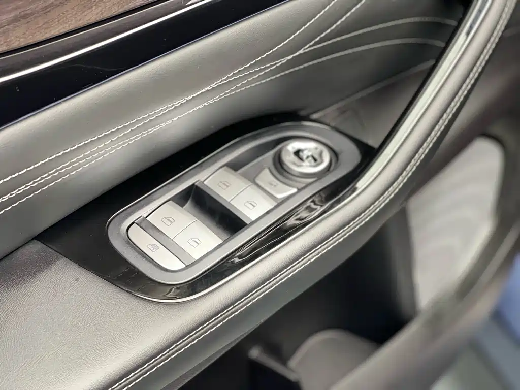 Exeed Exeed Lanyue 2021 400T FWD Star睿 Pro 7-seater 2022 - thumbnail 10