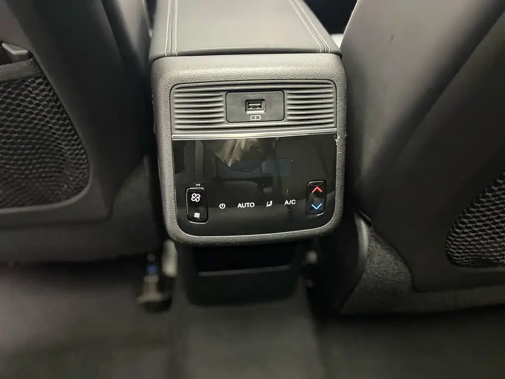Exeed Exeed Lanyue 2021 400T FWD Star睿 Pro 7-seater 2022 - thumbnail 12