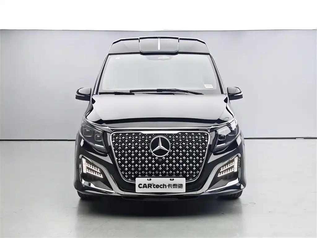 Mercedes-Benz Mercedes-Benz V-Class 2024 V 300 L Long Wheelbase Premium Edition 2026 - thumbnail 2