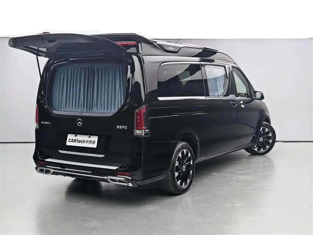 Mercedes-Benz Mercedes-Benz V-Class 2024 V 300 L Long Wheelbase Premium Edition 2026 - thumbnail 8