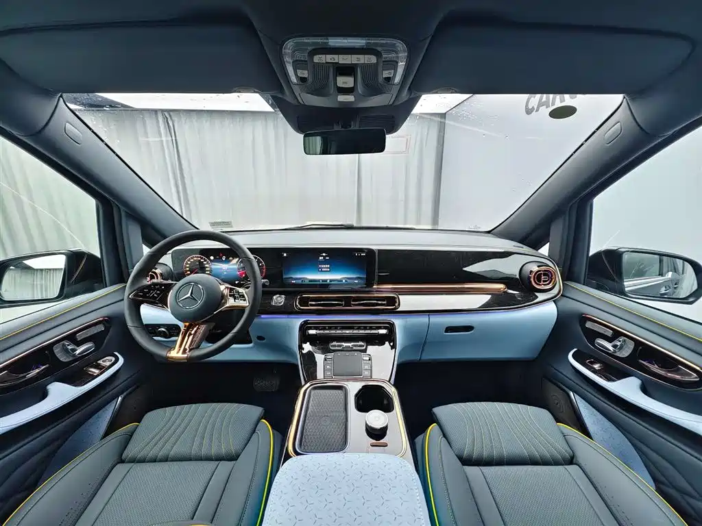 Mercedes-Benz Mercedes-Benz V-Class 2024 V 300 L Long Wheelbase Premium Edition 2026 - thumbnail 9