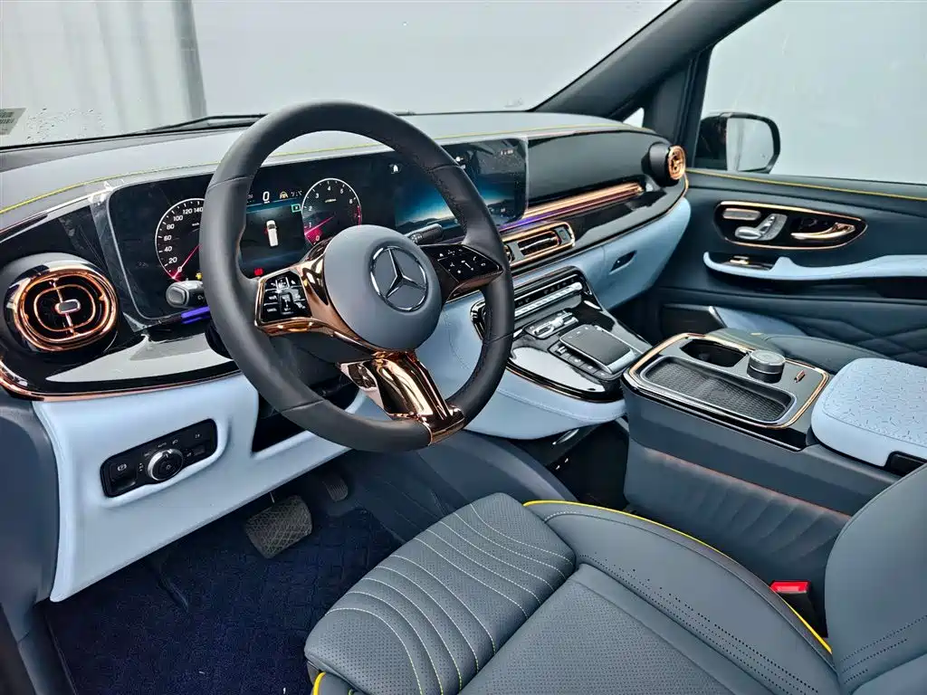 Mercedes-Benz Mercedes-Benz V-Class 2024 V 300 L Long Wheelbase Premium Edition 2026 - thumbnail 30