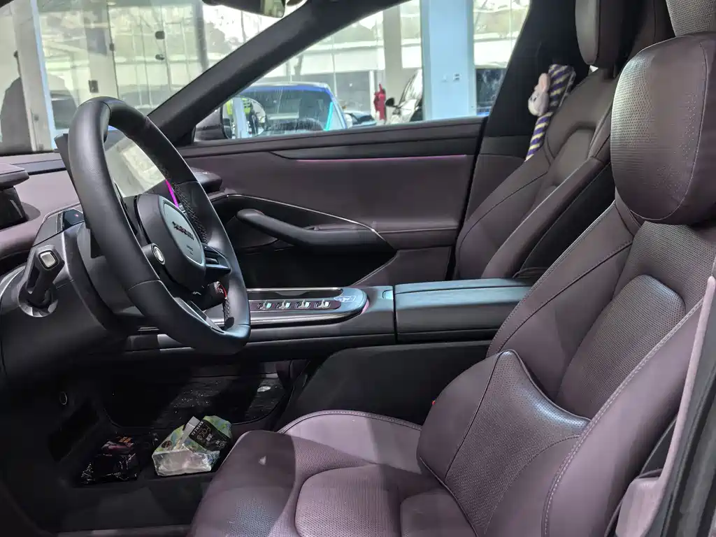 Xiaomi Auto Xiaomi SU7 2024 AWD Ultra-Long Range Intelligent Driving Max Edition 2025 - thumbnail 8