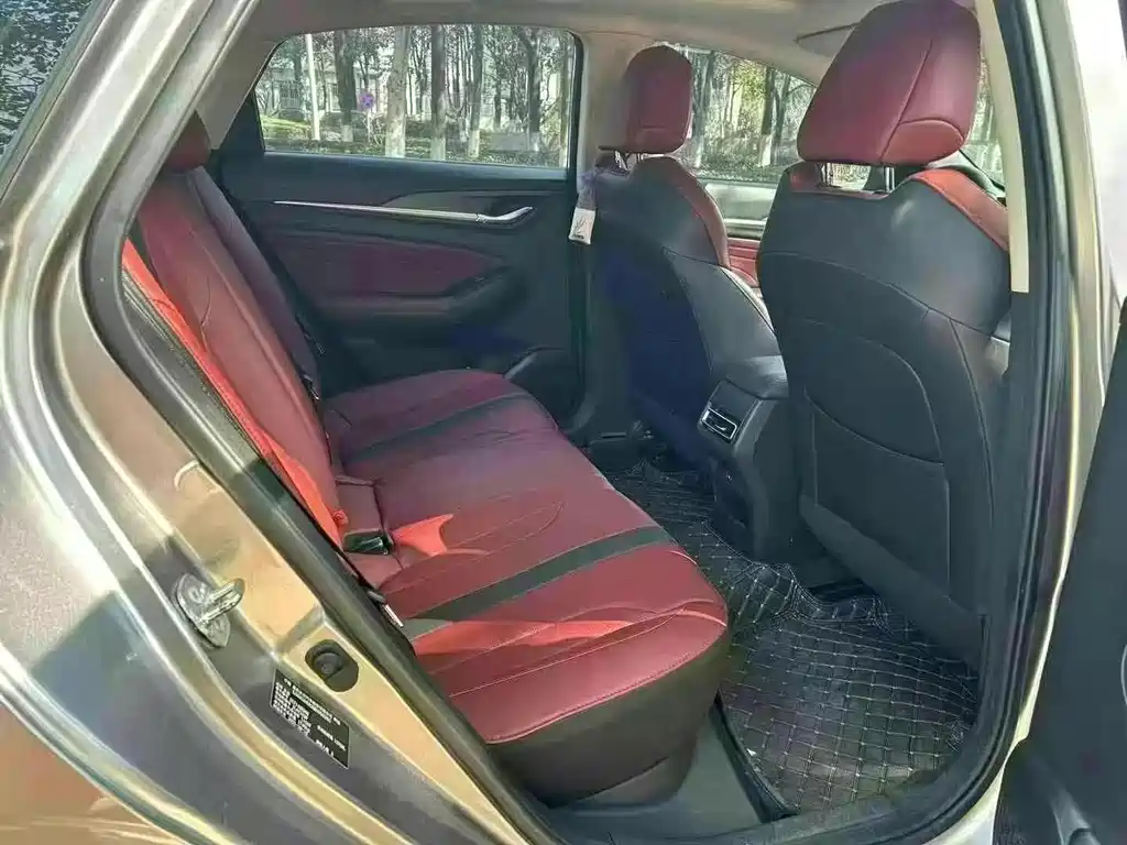 Changan Yidong 2022 PLUS Blue Whale NE 1.4T GDI DCT Premium Edition 2022 - thumbnail 8