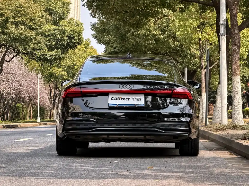 Audi Audi A7 2022 45 TFSI Premium Selection 2022 - thumbnail 4