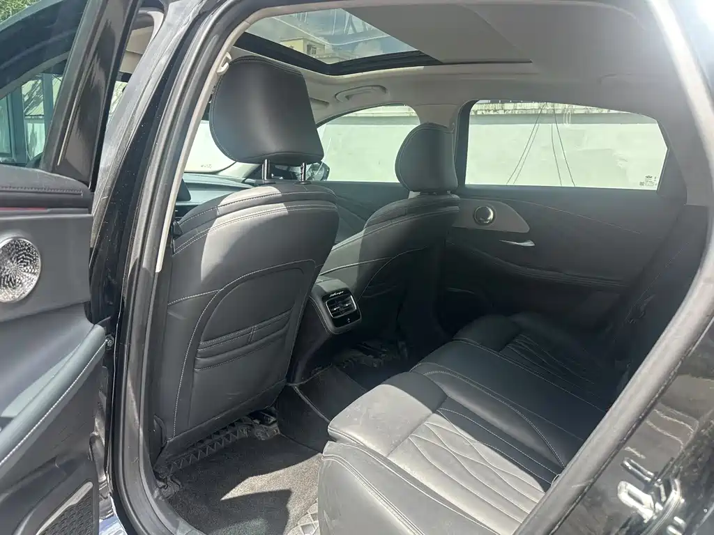 Chery Arrizo 8 2022 1.6T DCT Elegant 2023 - thumbnail 9