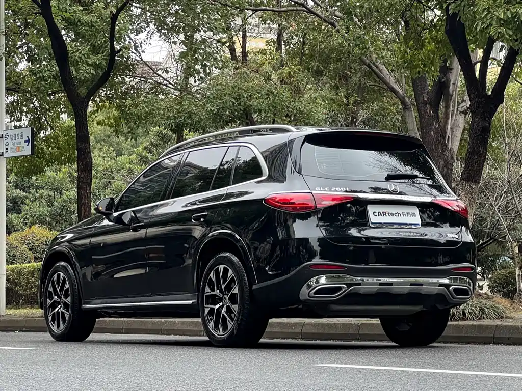 Mercedes-Benz Mercedes-Benz GLC 2023 GLC 260 L 4MATIC Dynamic Model 5-seater 2025 - thumbnail 6