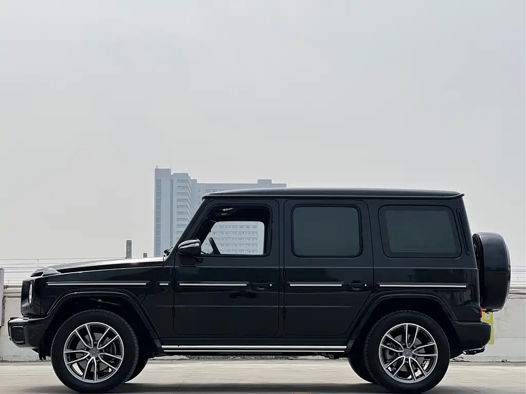 Mercedes-Benz Mercedes-Benz G-Class 2025 G 450 d 2025 - thumbnail 11