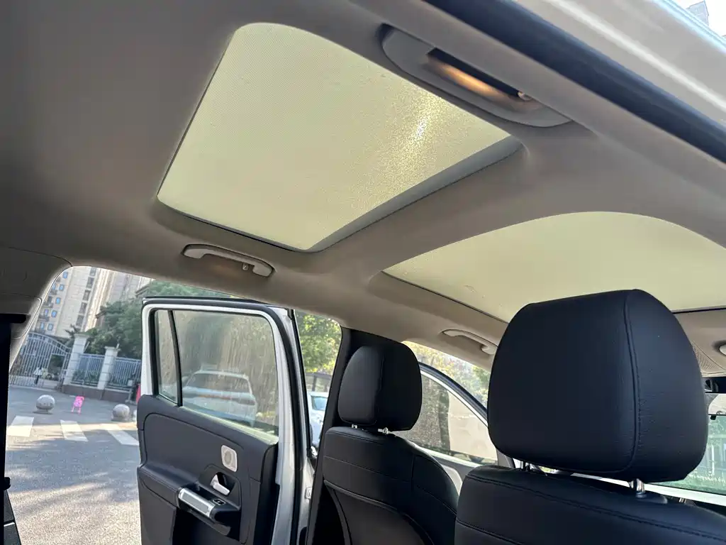 Mercedes-Benz Mercedes-Benz GLB 2020 GLB 200 Dynamic 2020 - thumbnail 6