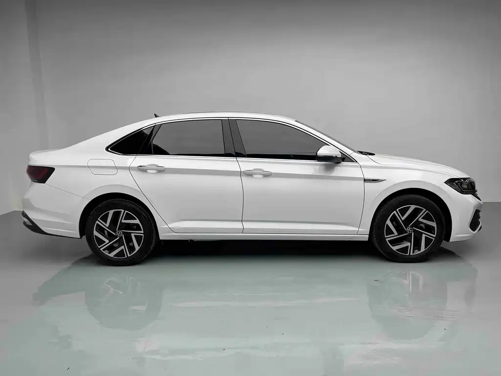 Volkswagen Volkswagen Sagitar 2025 Model Year Facelift 2 300TSI DSG Comfortline 2025 - thumbnail 2