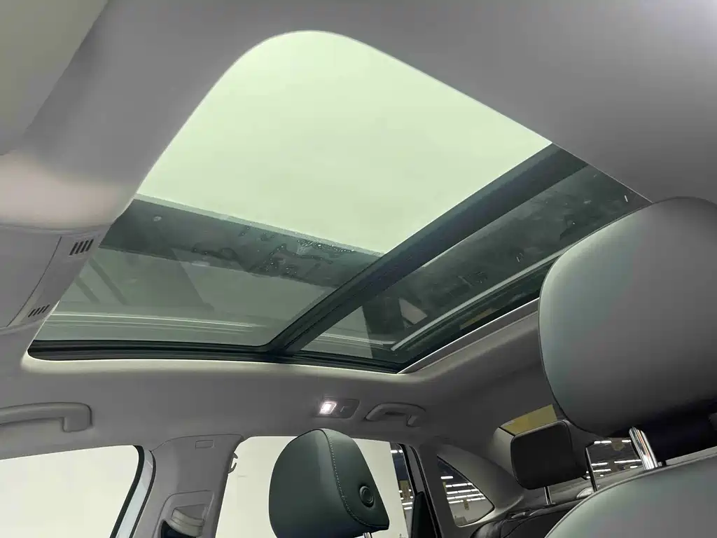 Volkswagen Volkswagen Sagitar 2025 Model Year Facelift 2 300TSI DSG Comfortline 2025 - thumbnail 10