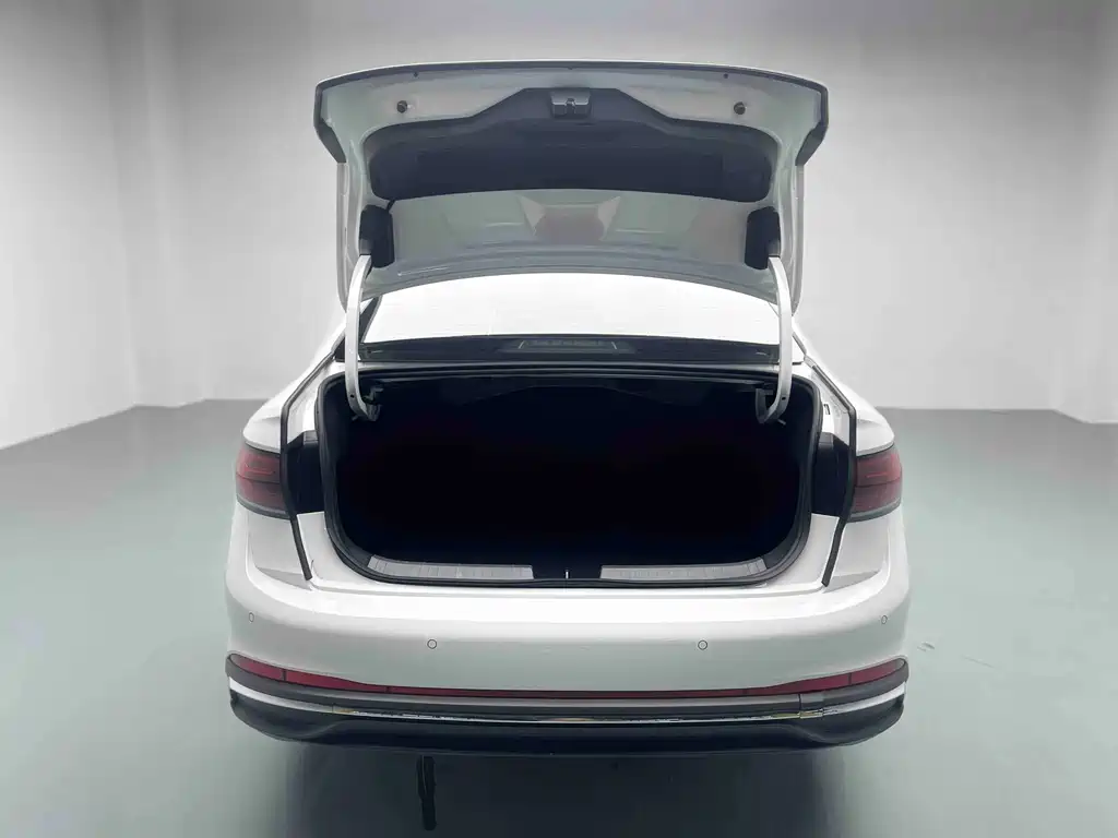 Volkswagen Volkswagen Sagitar 2025 Model Year Facelift 2 300TSI DSG Comfortline 2025 - thumbnail 14