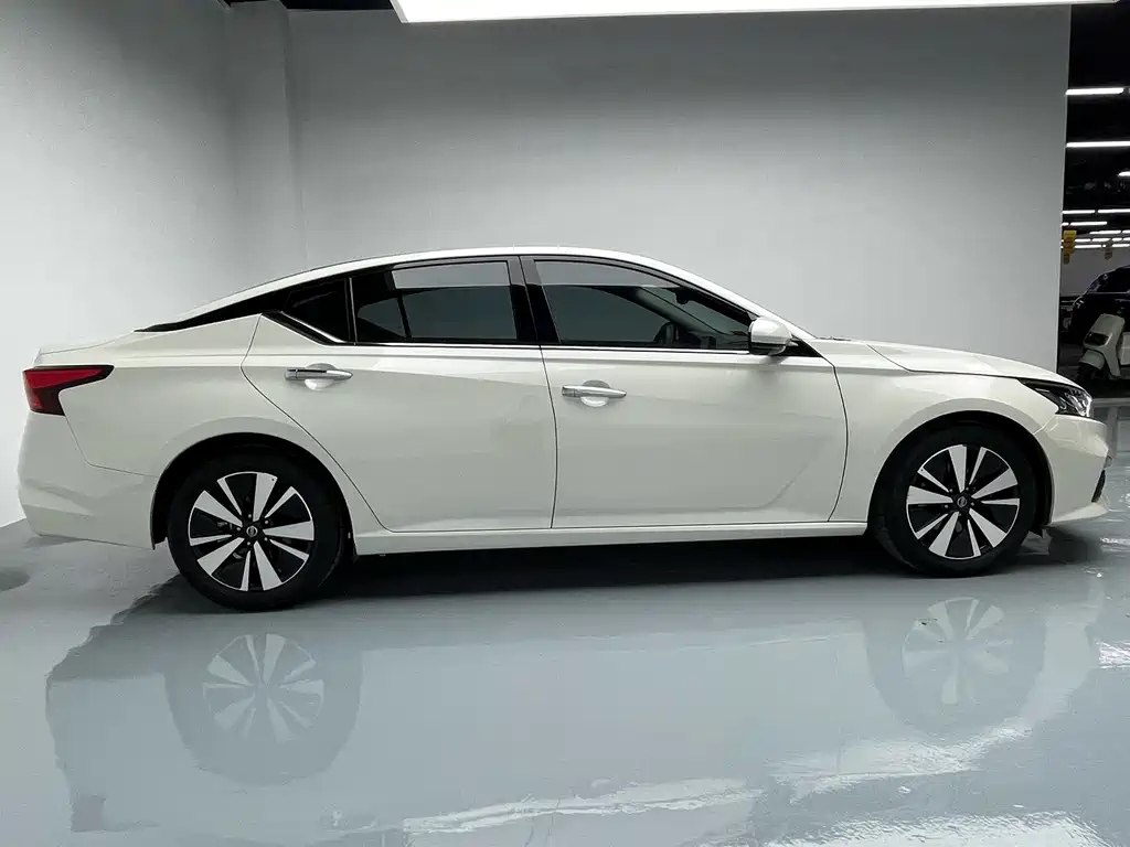 Nissan Nissan Teana 2021 2.0L XL Upper AD1 Intelligent Navigation Edition 2021 - thumbnail 7
