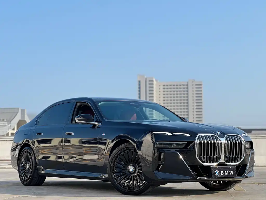 BMW BMW 7 Series 2023 735Li M Sport Package 2024 - thumbnail 3
