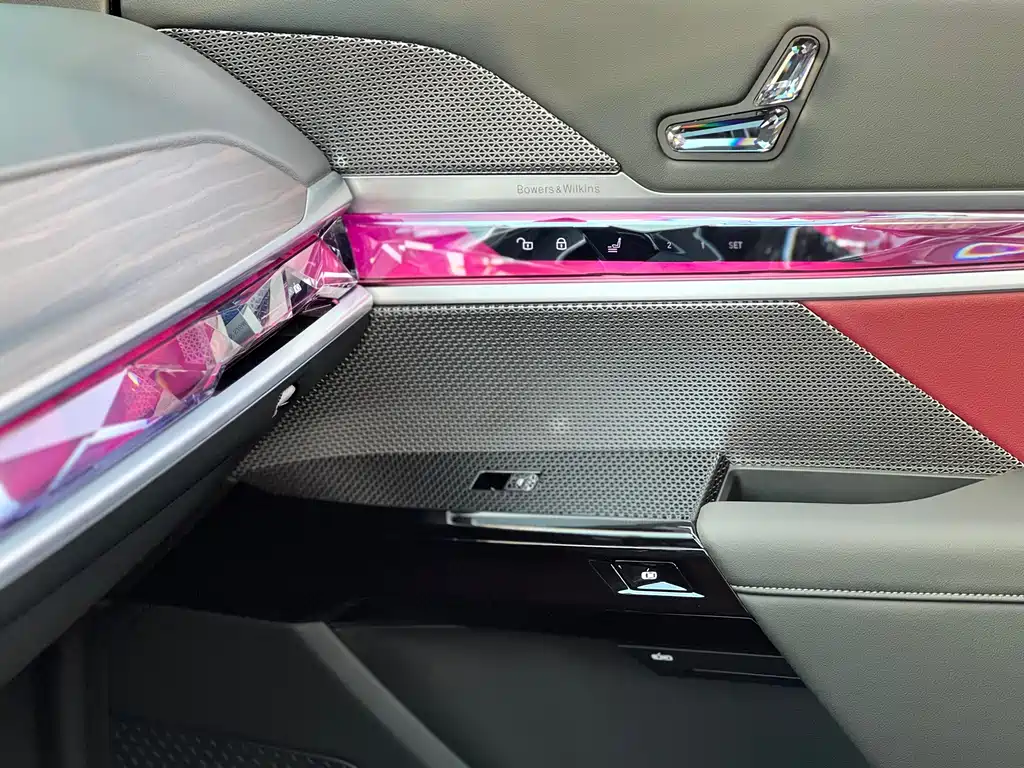 BMW BMW 7 Series 2023 735Li M Sport Package 2024 - thumbnail 19