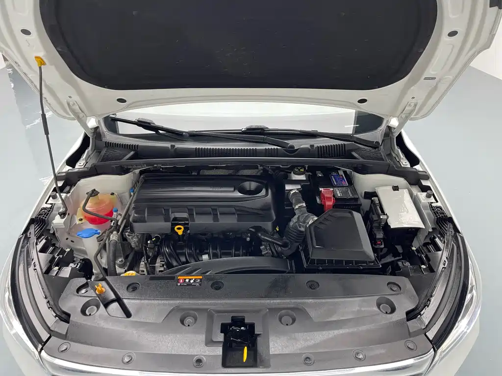 Geely Auto Geely Emgrand 2022 Model Year 4th Generation 1.5L CVT Premium Version 2022 - thumbnail 5