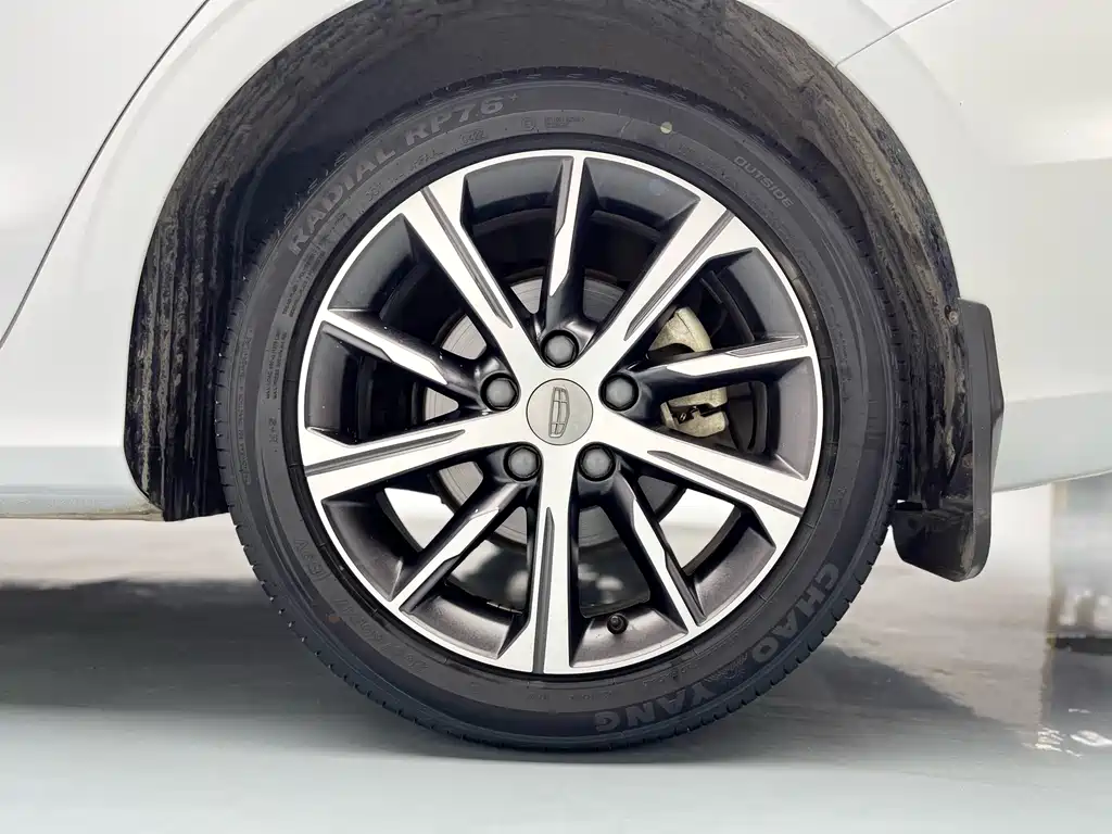 Geely Auto Geely Emgrand 2022 Model Year 4th Generation 1.5L CVT Premium Version 2022 - thumbnail 6