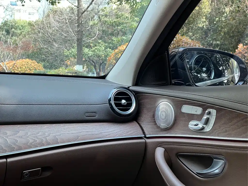 Mercedes-Benz Mercedes-Benz E-Class 2023 E 300 L Luxury Model 2022 - thumbnail 20