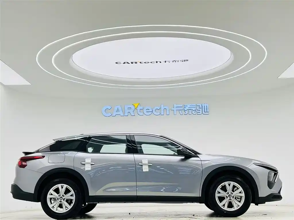 Citroën Citroën C5 X 2025 1.6T International Version 2026 - thumbnail 4