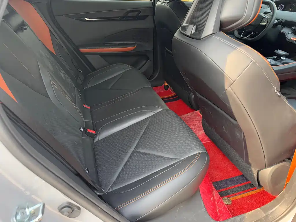 Changan Changan UNI-V 2022 1.5T Excellence Edition 2022 - thumbnail 12