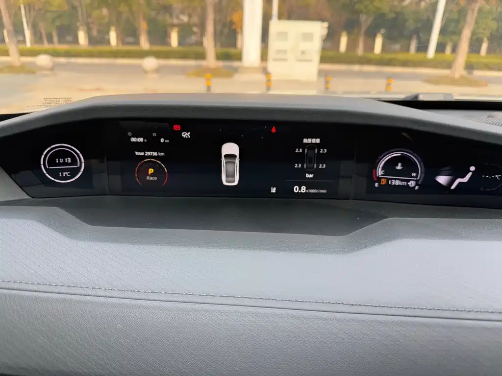 Changan Changan UNI-V 2022 1.5T Excellence Edition 2022 - thumbnail 13