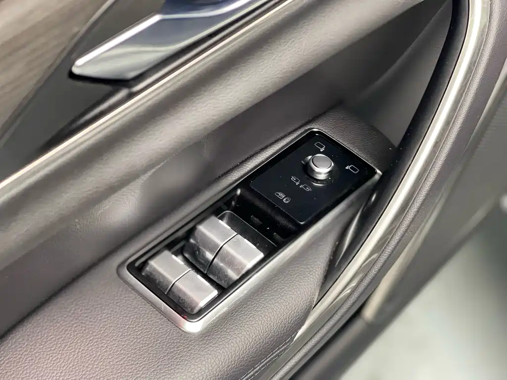 Jaguar Jaguar XFL 2022 XFL 2.0T P200 RWD Prestige Luxury Edition 2023 - thumbnail 19