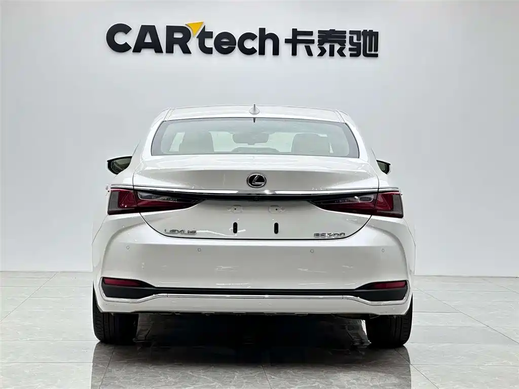 Lexus Lexus ES 2022 200 Excellence Edition 2023 - thumbnail 4