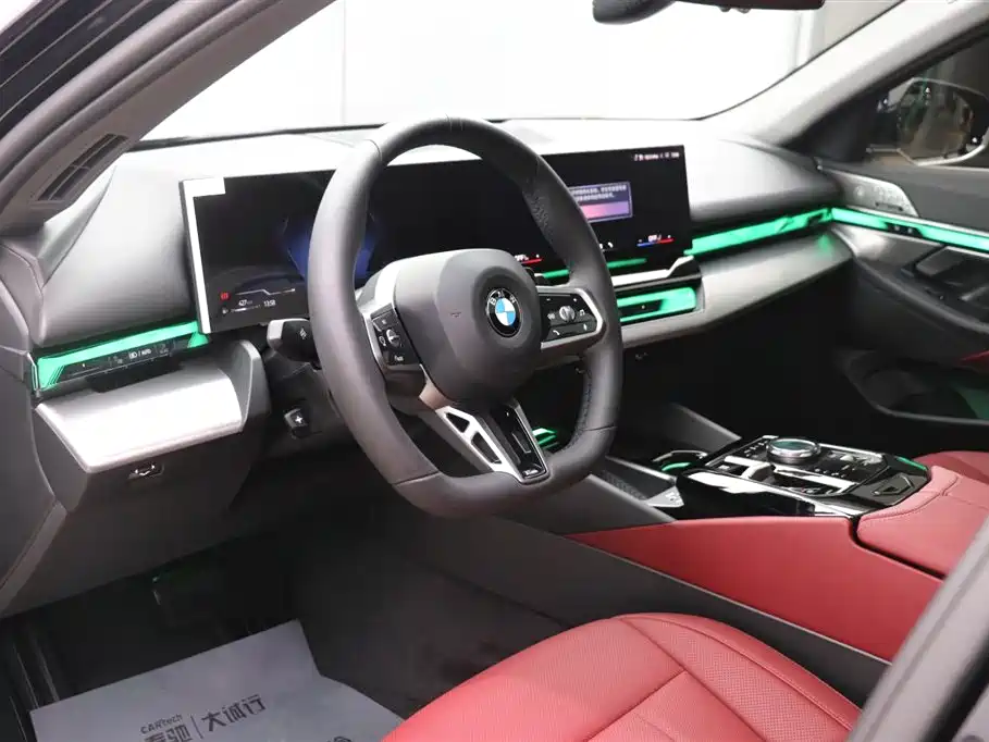 BMW BMW 5 Series 2025 530Li Leading Model M Sport Package 2025 - thumbnail 14