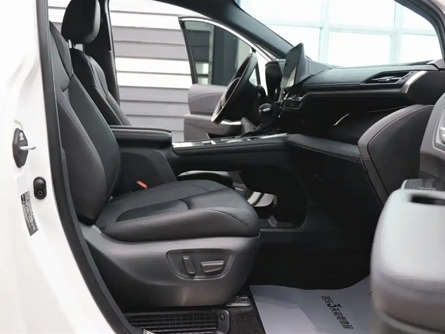 Toyota Toyota Sienna 2024 2.5L Hybrid AWD Limited Premium Edition 2025 - thumbnail 22