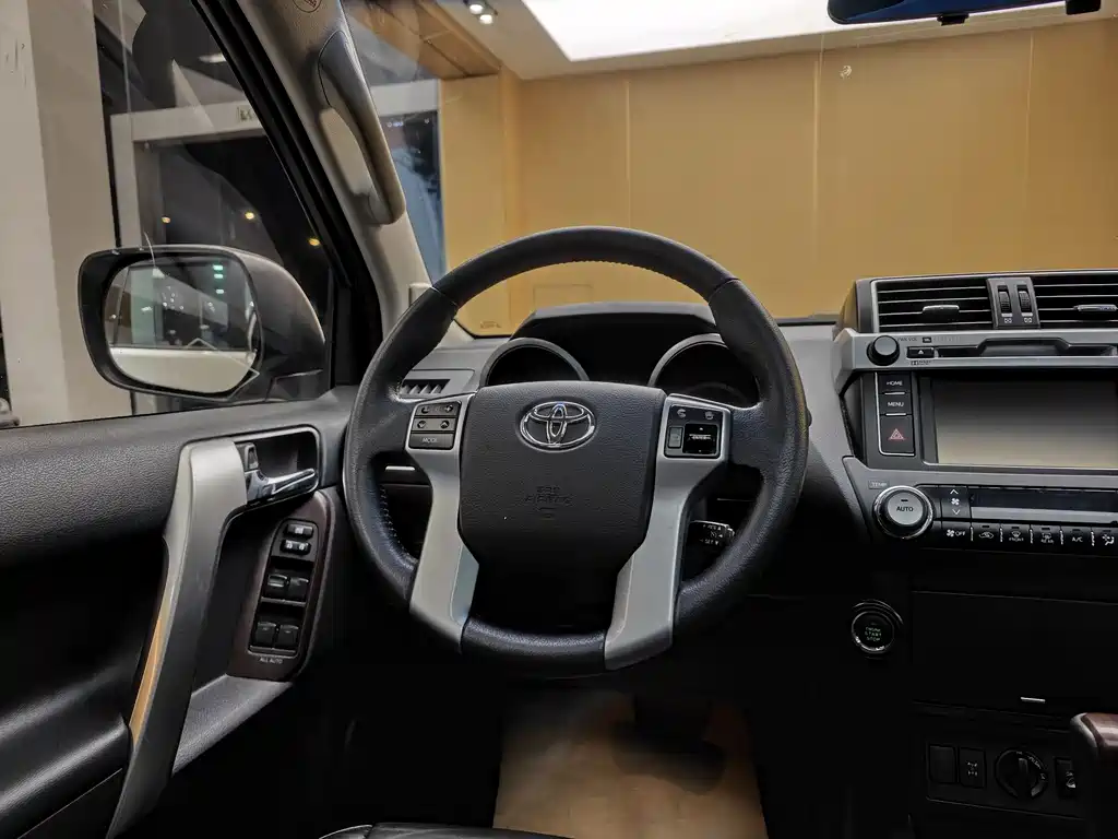 Toyota Toyota Prado 2016 3.5L Automatic TX-L NAVI 2017 - thumbnail 15
