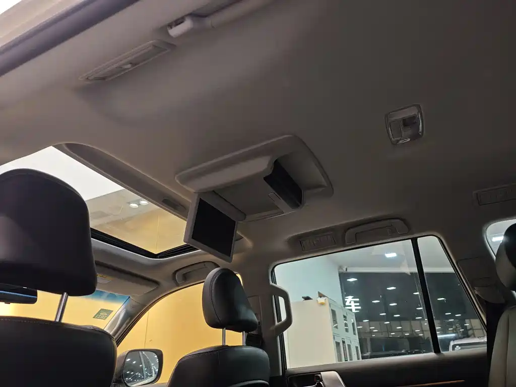 Toyota Toyota Prado 2016 3.5L Automatic TX-L NAVI 2017 - thumbnail 25